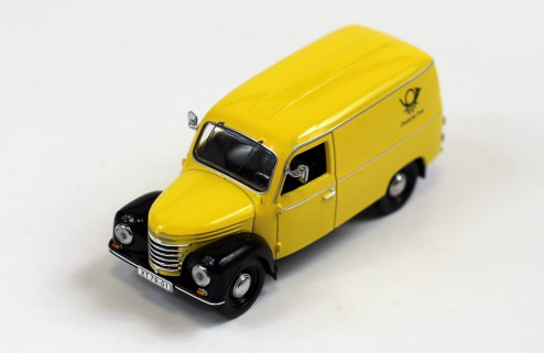 IFA Framo V901/2 Kastenwagen (Van) - Deutsche Post (Yellow and Black) - 1954