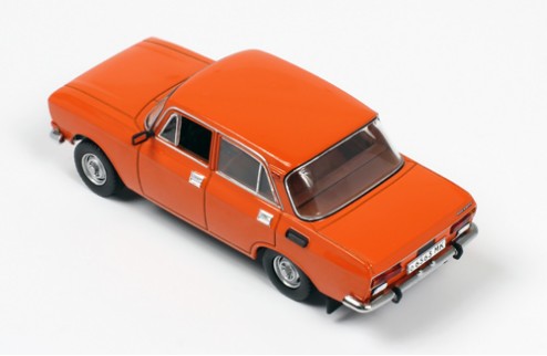 Moskwitch 2140 - Orange - 1977