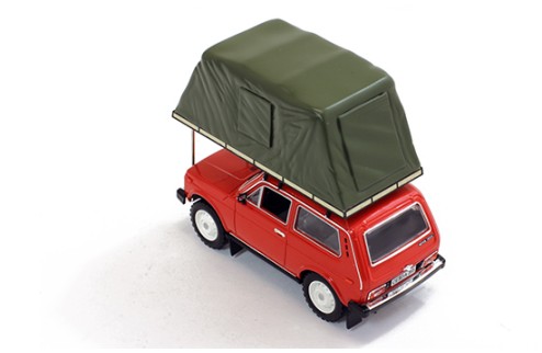Lada Niva with Roof Tent - Red - 1981