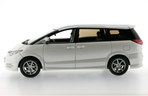 TOYOTA Previa 2006 White Pearl Metallic