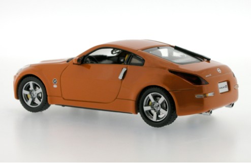 NISSAN 350Z Face Lift 2007 Passionate Orange