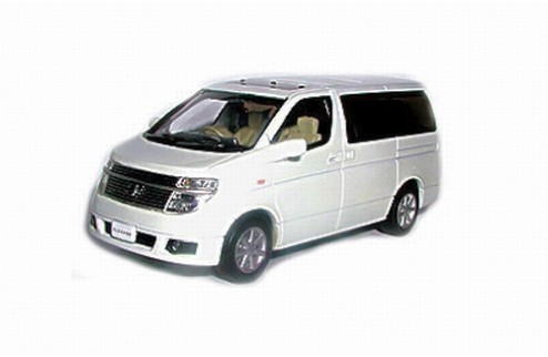 NISSAN EL GRAND 2002 White Pearl
