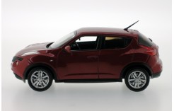NISSAN Juke 2010 - Red