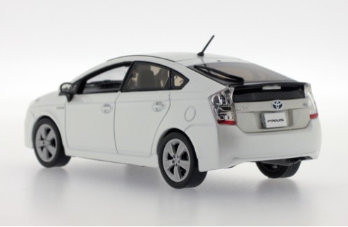 TOYOTA Prius II 2009 White