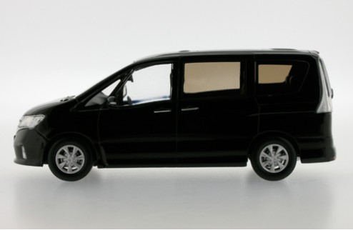 NISSAN Serena - 2010 - Black