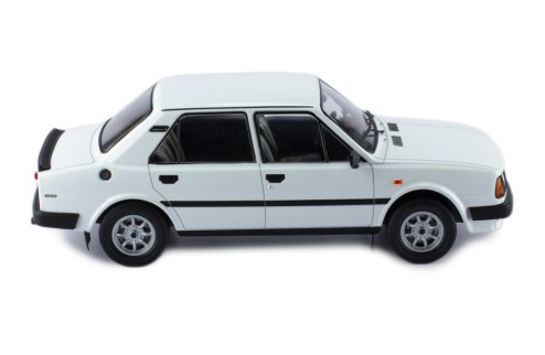 ŠKODA 130 L 1988 White