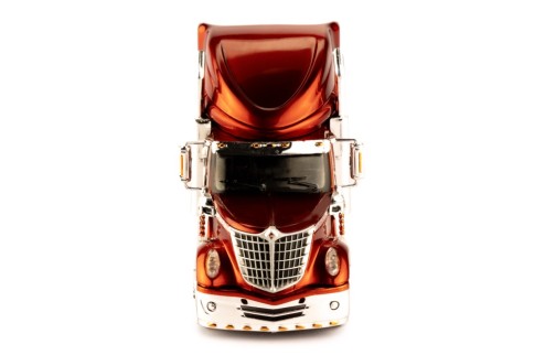 INTERNATIONAL Lonestar 2010 Red