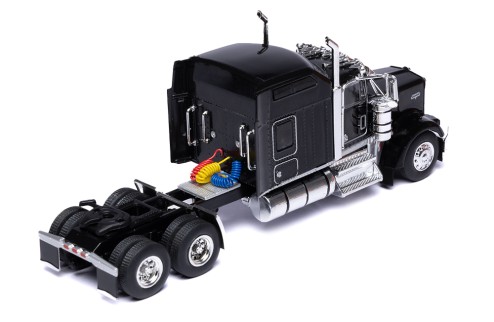 KENWORTH W900 1990 White with Flag (with big sleeper) - Black