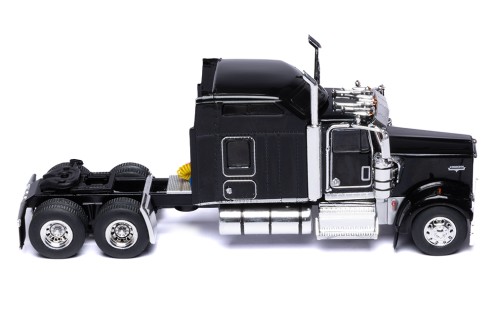 KENWORTH W900 1990 White with Flag (with big sleeper) - Black