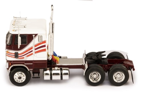 FORD CL 9000 1976 White with Red Stripes
