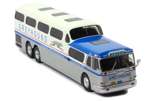 GREYHOUND Scenicruiser 1956 Chicago 0831