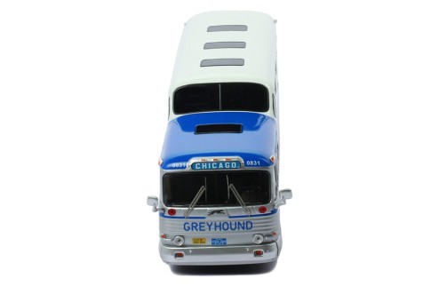 GREYHOUND Scenicruiser 1956 Chicago 0831