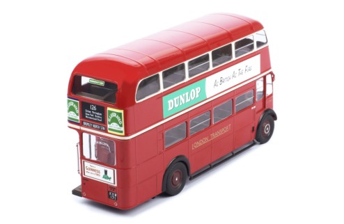 AEC REGENT III RT 1939 Bromley North Stn 