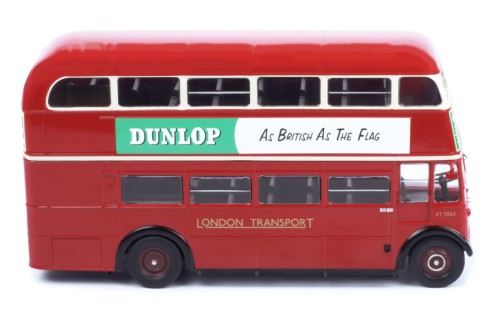 AEC REGENT III RT 1939 Bromley North Stn 