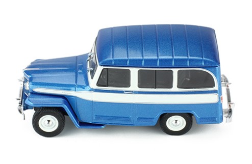 WILLYS JEEP Station Wagon - 1960 Metallic Blue and White