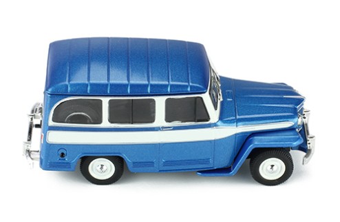 WILLYS JEEP Station Wagon - 1960 Metallic Blue and White