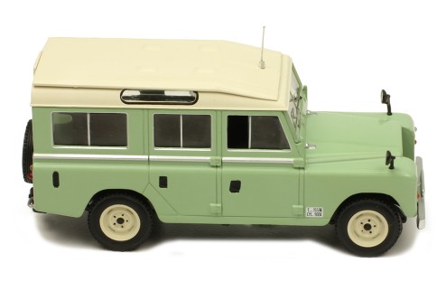 LAND ROVER Series II 109 Station Wagon 4x4 1961