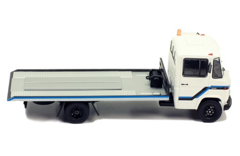MERCEDES-BENZ L608 D 1980