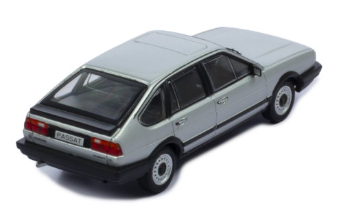 VOLKSWAGEN Passat B2 1980 Silver