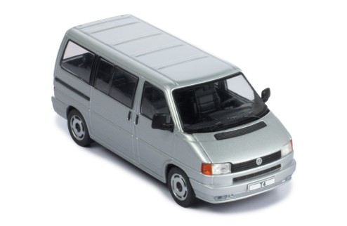 VOLKSWAGEN Transporter (T4) Caravelle 1990 Silver