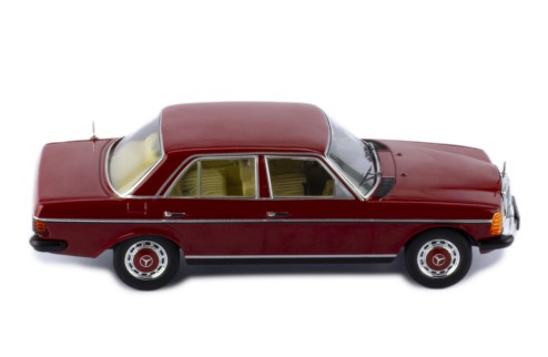 MERCEDES-BENZ 240D (W123) Dark Red 1976