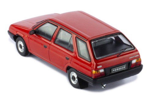 ŠKODA Forman 1990 Red