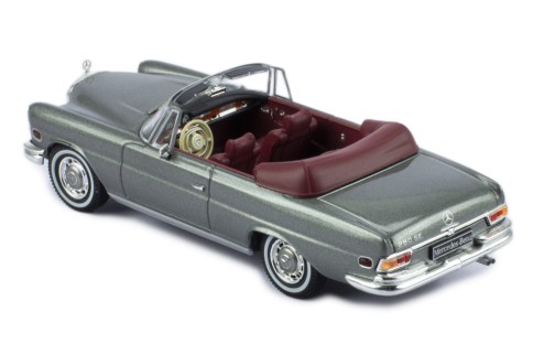 MERCEDES-BENZ 280 SE Hochkühler 1969 (W111) Metallic Grey