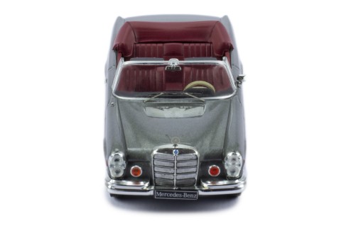 MERCEDES-BENZ 280 SE Hochkühler 1969 (W111) Metallic Grey