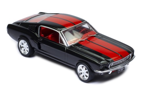 FORD Mustang Fastback 1967 Black and Red