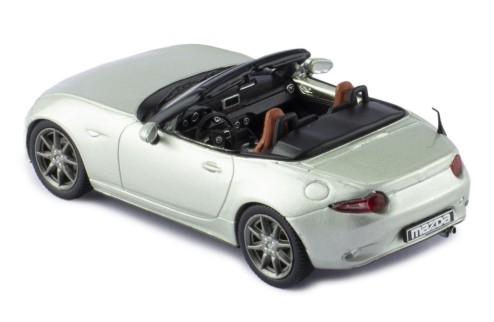 MAZDA MX-5 Roadster 2019