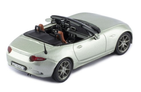 MAZDA MX-5 Roadster 2019