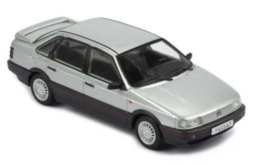 VOLKSWAGEN PASSAT GT 1988 Silver