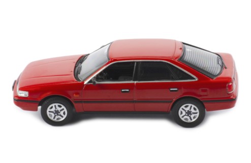 MAZDA 626 1987 Red 