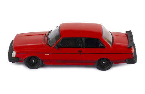VOLVO 242 "Custom" 1980 Red 