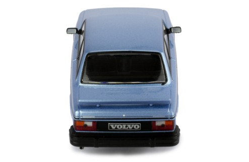 VOLVO 240 Turbo "Custom" 1983 Metallic Light Blue