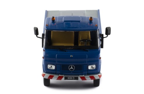 MERCEDES-BENZ L608 D Blue 1980