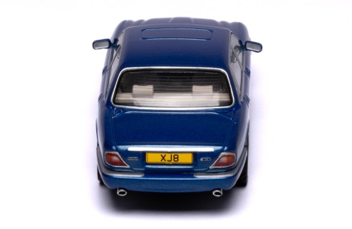 JAGUAR XJ8 (X308) 1998 Metallic Blue