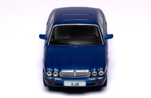 JAGUAR XJ8 (X308) 1998 Metallic Blue