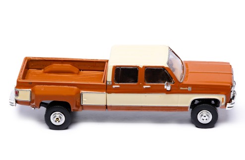 Chevrolet K30 Crew Dab Dually 1975 - Grecian Bronze and Santa Fe Tan Deluxe Two-Tone