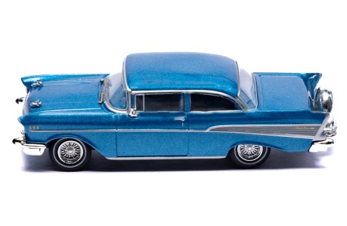 Chevrolet Bel Air Sedan with Continental Kit 1957 - Harbor Blue