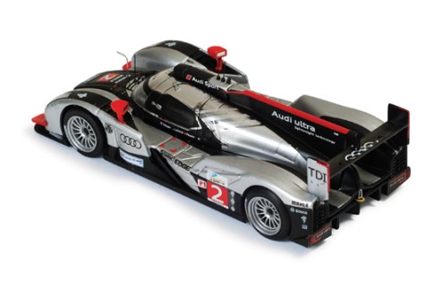 AUDI R18 TDI #2 M.Fässler - A. Lotterer -B. Treluyer LMP1 Winner Le Mans 2011