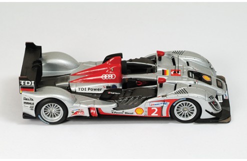 Audi R15 TDI #2 LMP1 Luhr L. - Rockenfeller M. - Werner M. Le Mans 2009