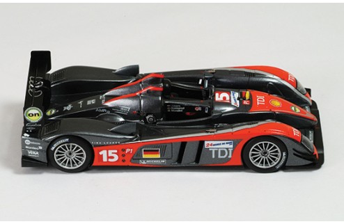 Audi R10 TDI #15 Lmp1albres C. - Bakkerud C. - Mondini G. 9th Le Mans 2009