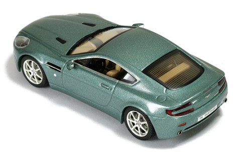 Aston Martin V8 Vantage Almond Green 2005