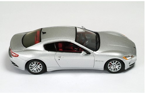 Maserati Granturismo 2007 Gray Touring (Red interiors)