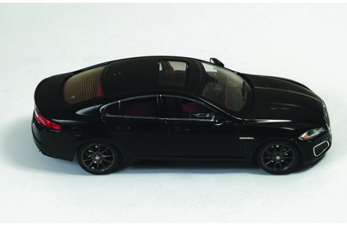 Jaguar XFR 2010 Black Metallic - Ivory & Red interior
