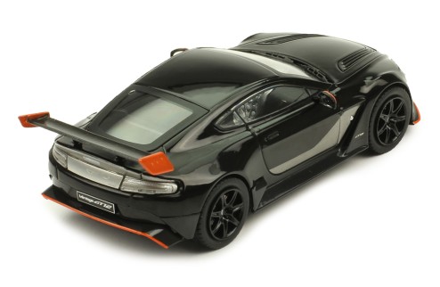 ASTON MARTIN Vantage GT12 2015