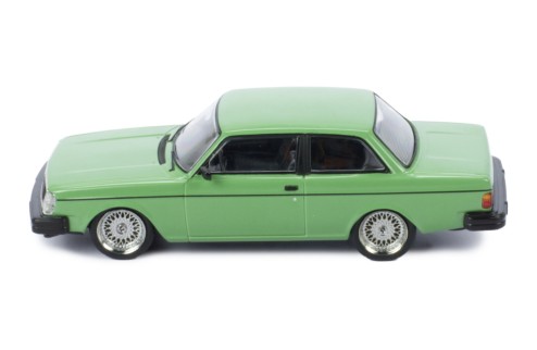 VOLVO 242 1980 Green