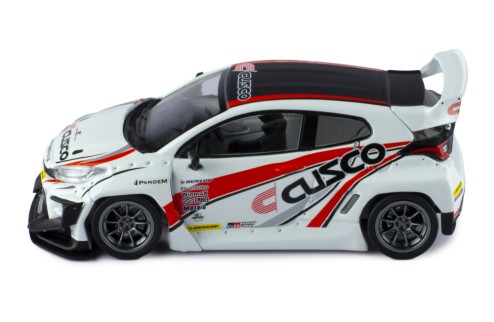 GR YARIS "Cusco”
