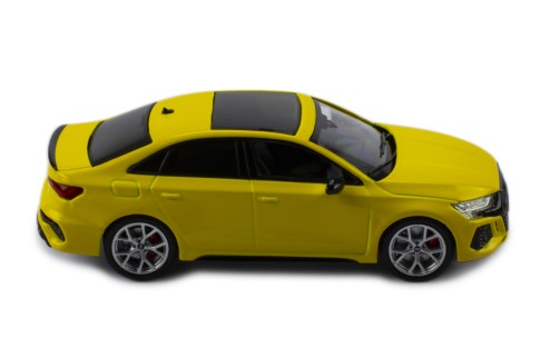 Audi RS3 Limousine 2022 Yellow